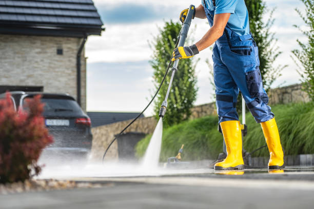 Best Driveway Pressure Washing  in Jamestown West, NY